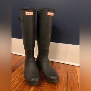 Hunter boots Women’s original Tall rain boots